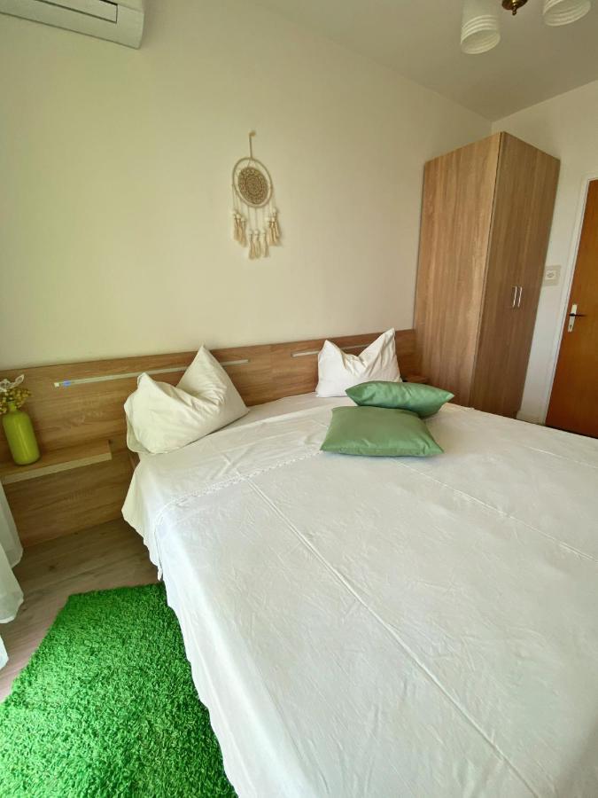 Hotel The Manzoni Family 2 Punat Esterno foto